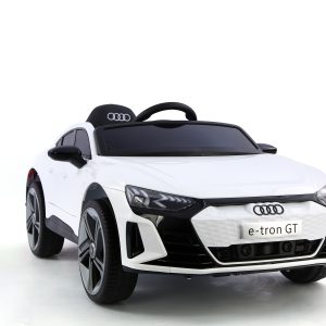 Licencirani Audi RS E-TRON GT